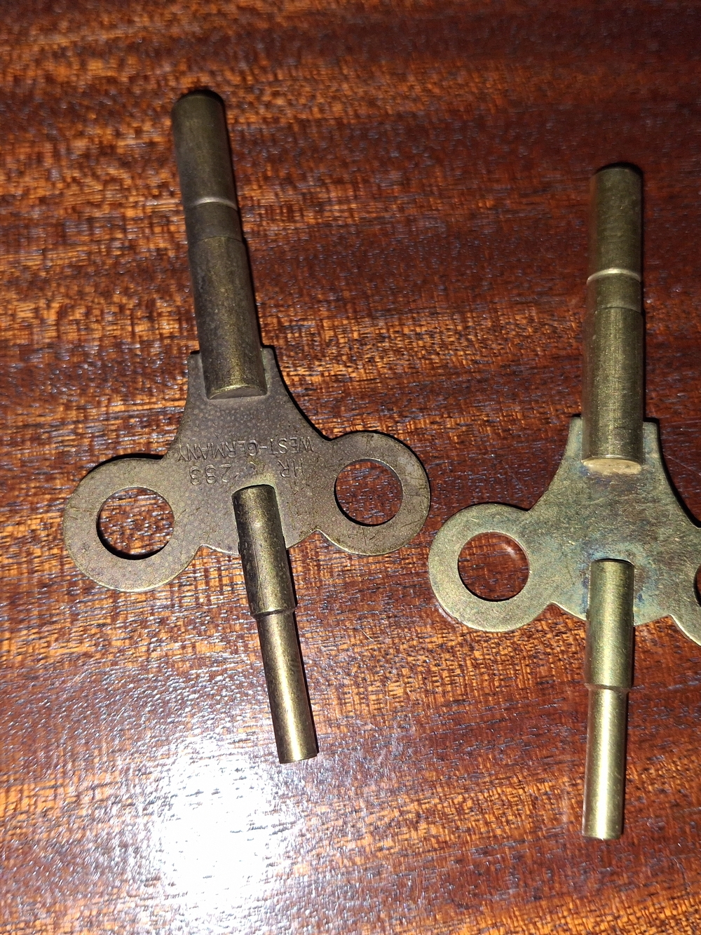 Antique Brass Clock Winders - Pair - Gold Tone
